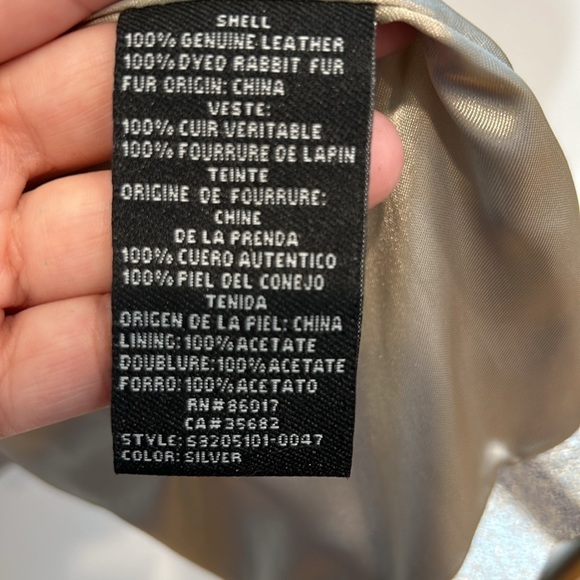 BEBE Silver metallic leather white fur trim collar/cuff trench coach large Y2K - Picture 7 of 12